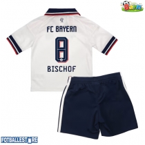 Bayern Munich Tom Bischof #8 Bortedraktsett Barn 2026-27 Kortermet (+ Korte bukser)
